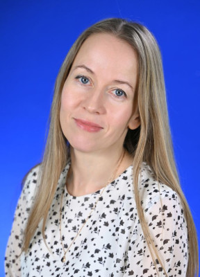 Учитель-логопед Коршикова Елена Валерьевна